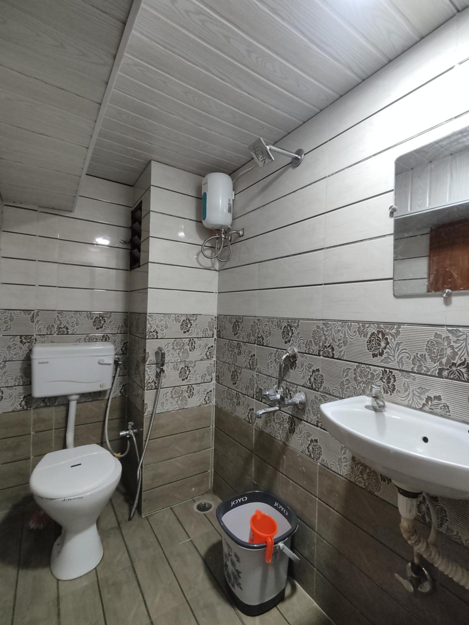 Ambient Home Stay, In Nashik Esterno foto